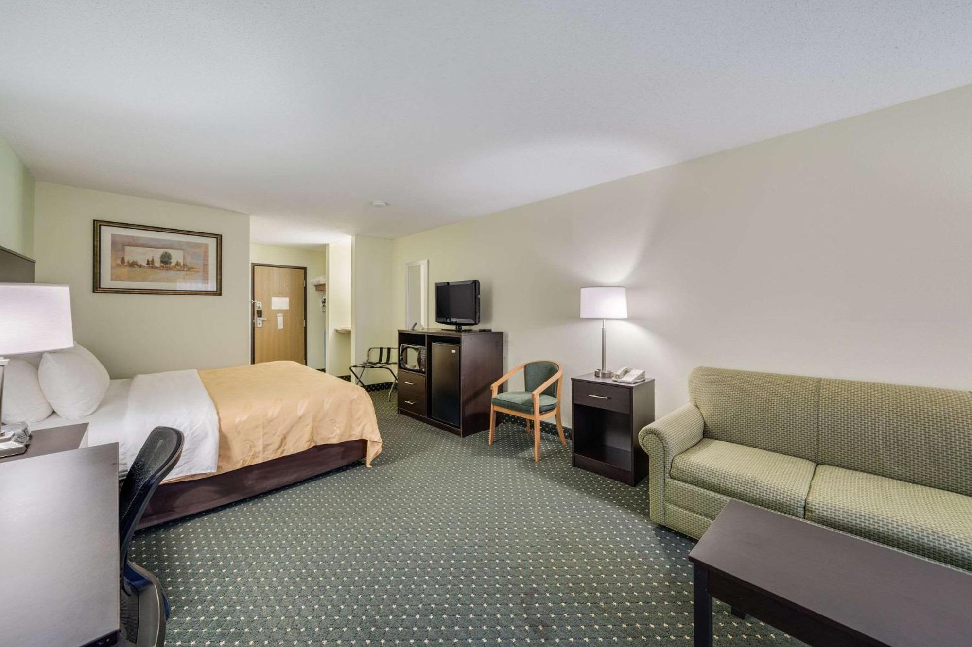 Quality Inn & Suites South Sioux Falls Bagian luar foto