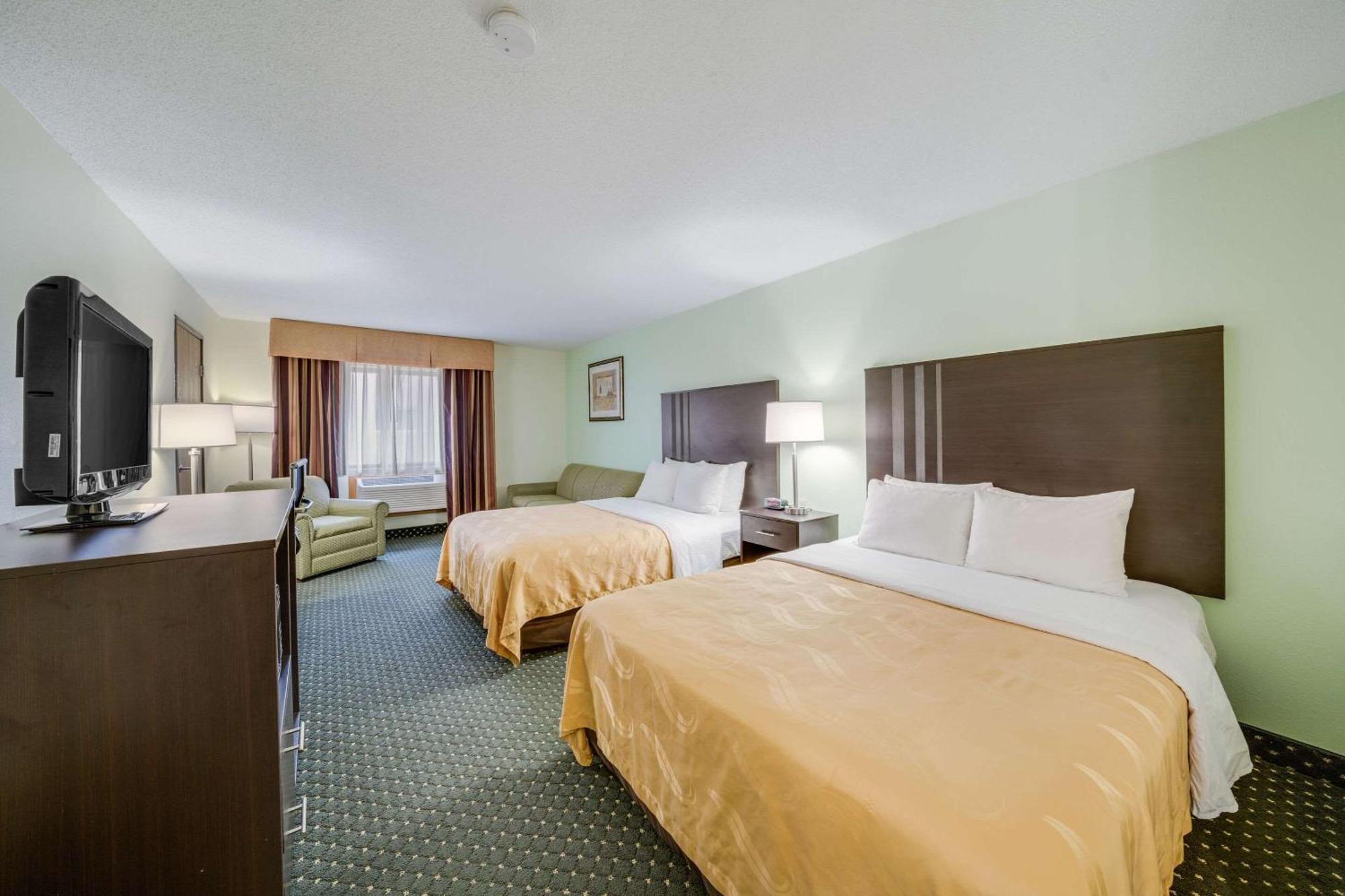 Quality Inn & Suites South Sioux Falls Bagian luar foto