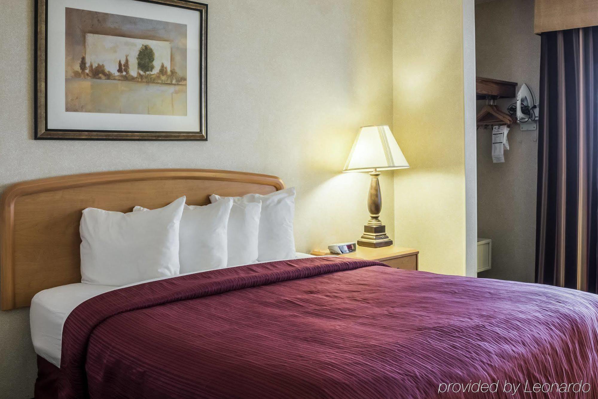 Quality Inn & Suites South Sioux Falls Bagian luar foto